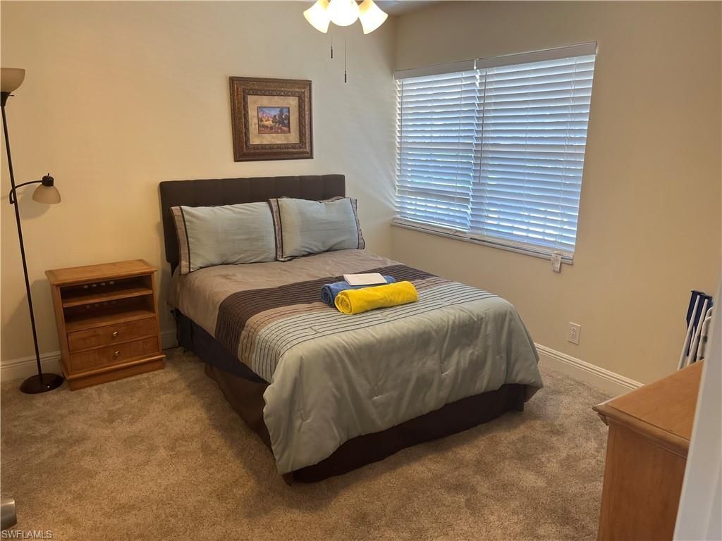 1085 Forest Lakes Dr, Unit 8202, Naples, FL 34105 Photo