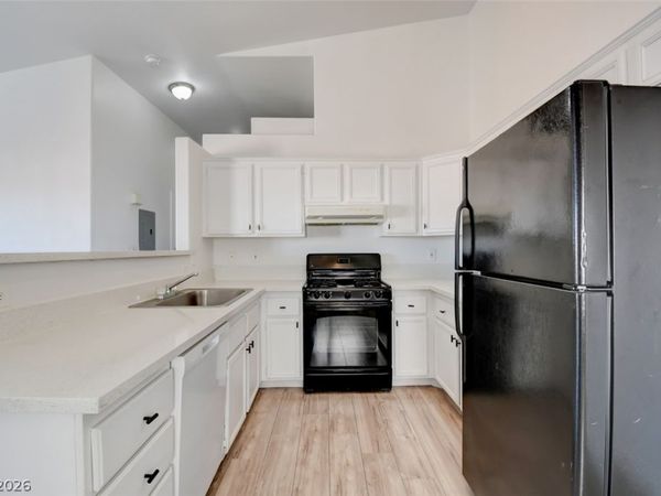 2110 Los Feliz Street, Unit 2084, Las Vegas, NV 89156