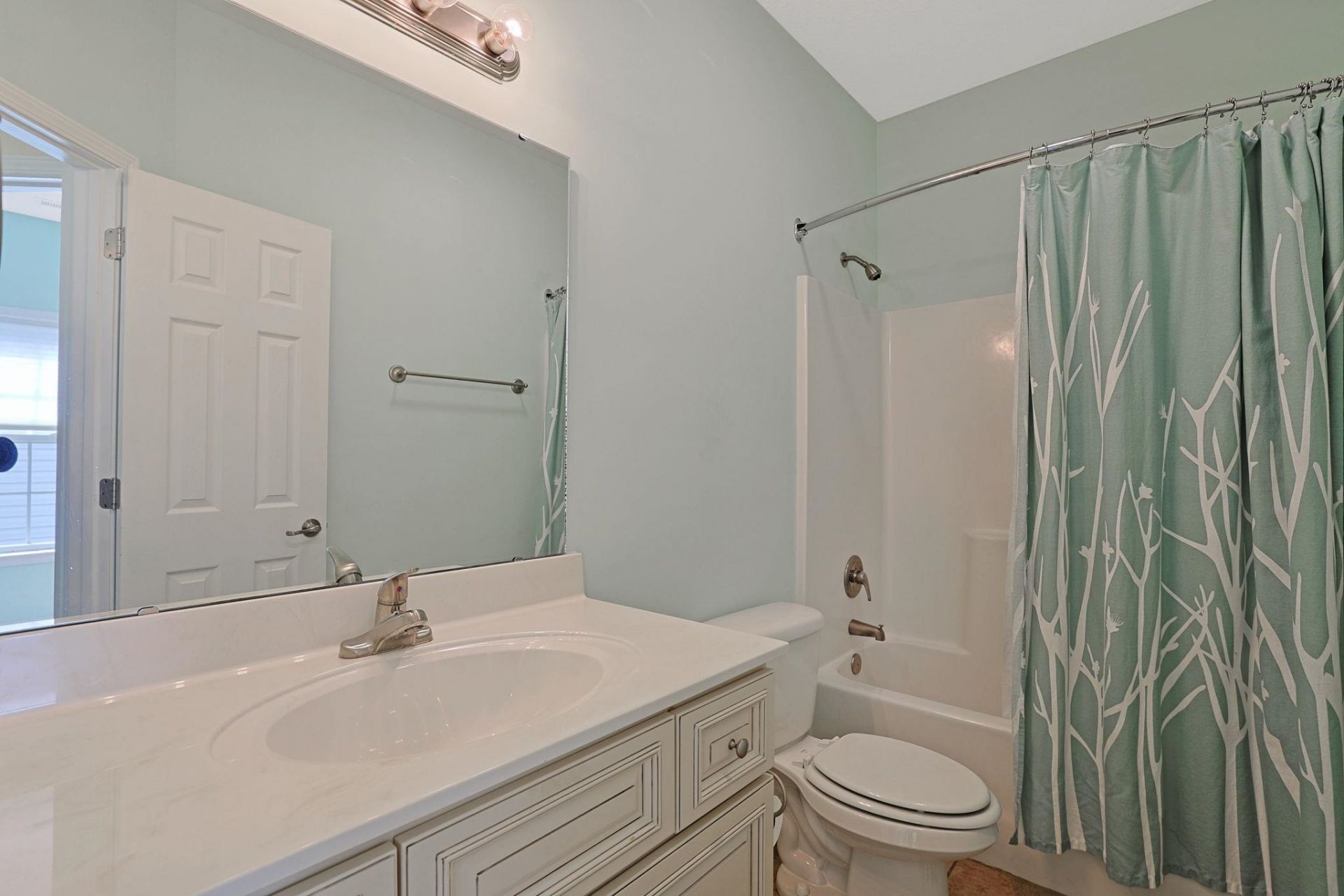 160 Palm Cove Circle Photo 20