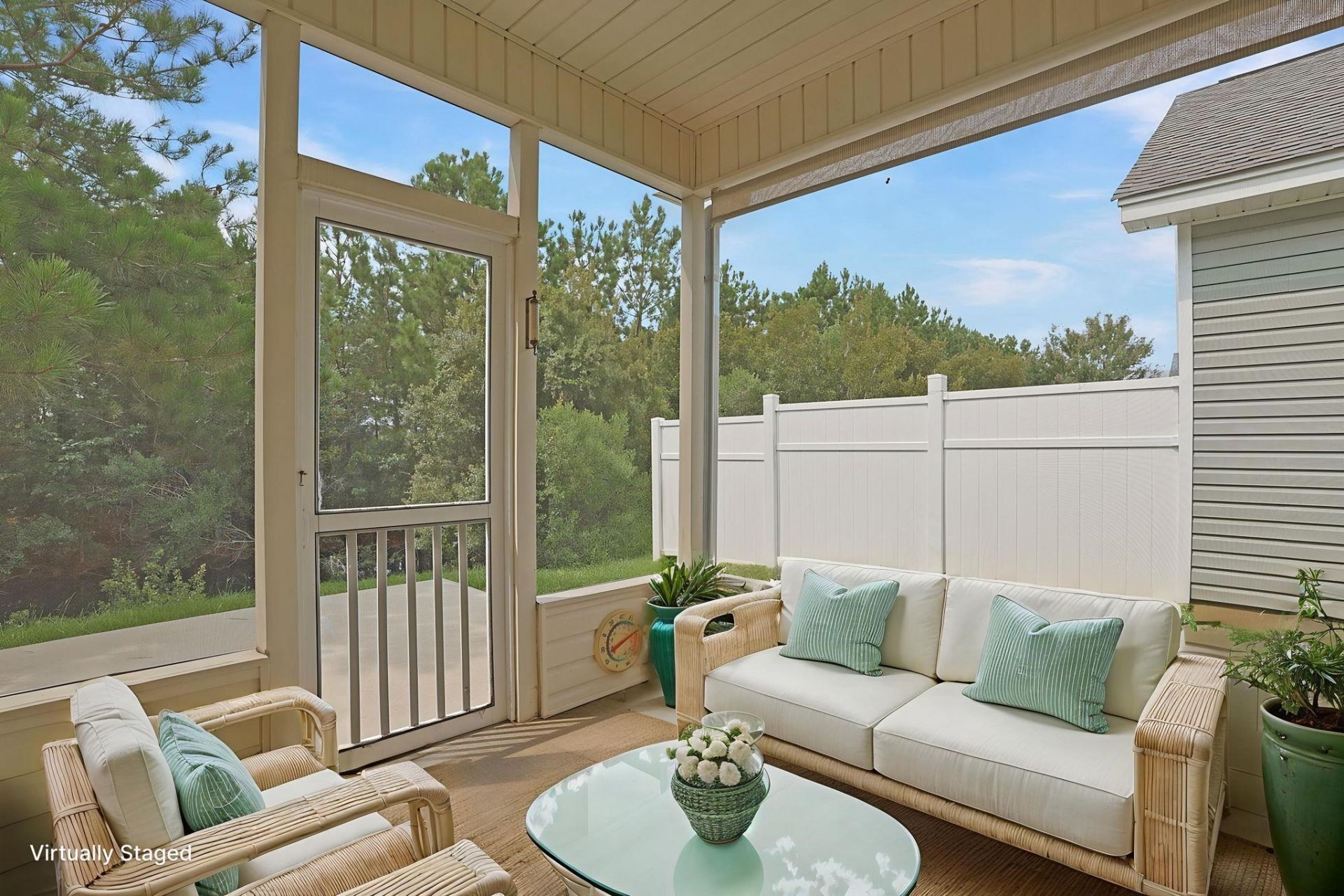 160 Palm Cove Circle Photo 24