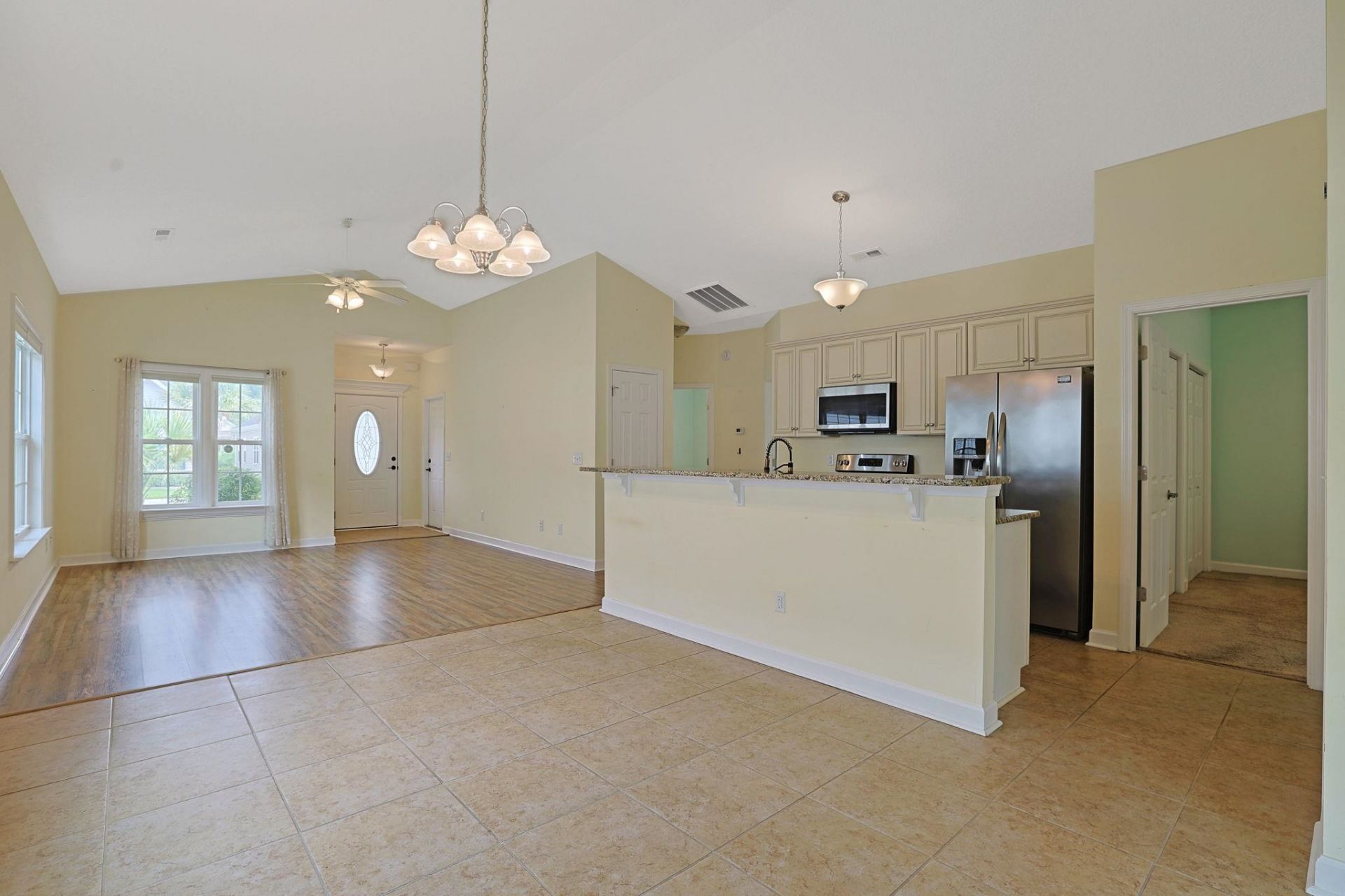 160 Palm Cove Circle Photo 7