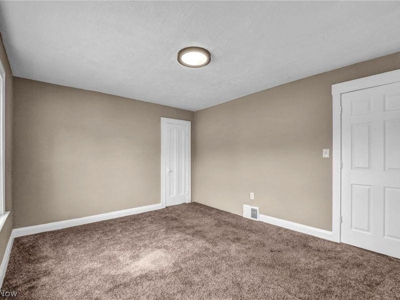 12801 Christine Avenue, Garfield Heights, OH 44105 Photo 17