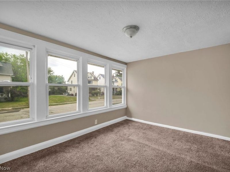 12801 Christine Avenue, Garfield Heights, OH 44105 Photo 5