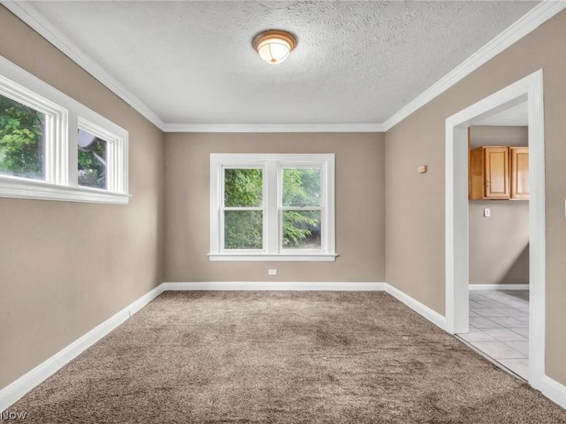 12801 Christine Avenue, Garfield Heights, OH 44105 Photo 9