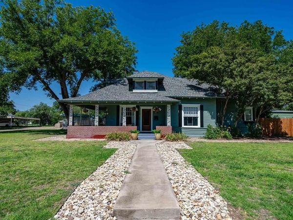 401 N Avenue H , Haskell, TX 79521