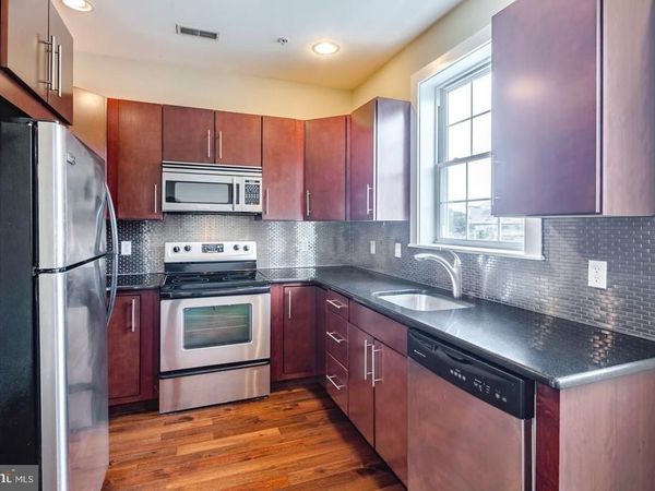 2633 CATHARINE STREET, UNIT B, PHILADELPHIA, PA 19146