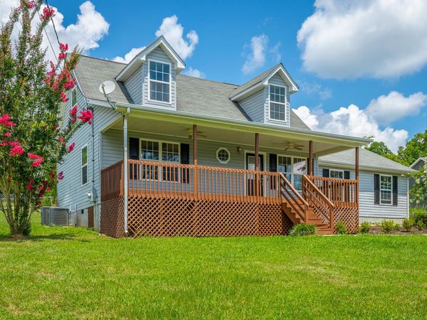 380 Lookout Circle, Trenton, GA 30752