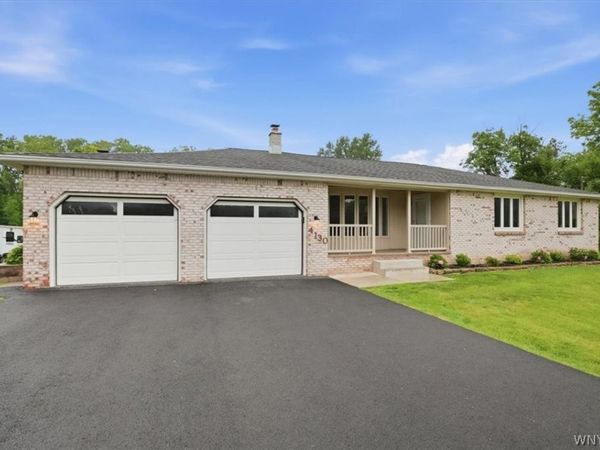 4130 Ransom Road , Clarence, NY 14031