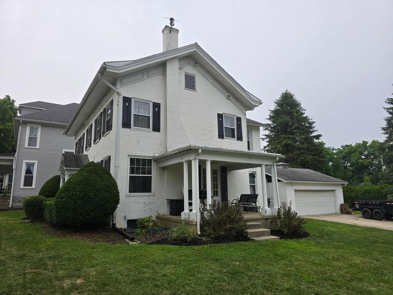 404 E Chillicothe Avenue , Bellefontaine, OH 43311 Photo 4