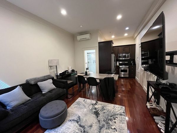 170 Saint Botolph Street, Unit 4, Boston, MA 02116