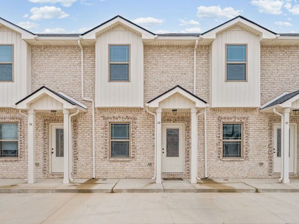 1201 Fort Campbell Blvd , Unit 1A, Clarksville, TN 37042