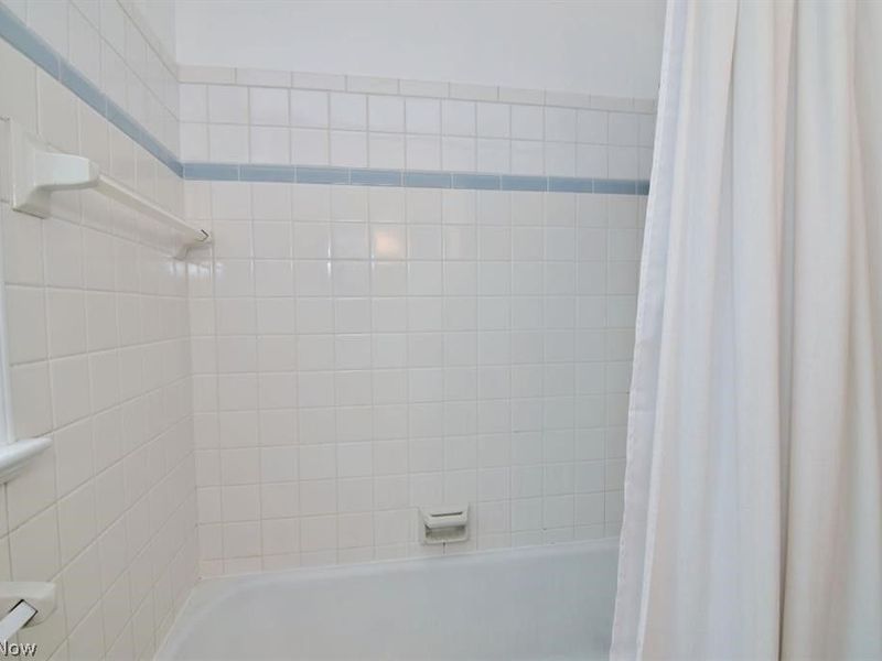 2658 Canterbury Road, Cleveland Heights, OH 44118 Photo 18
