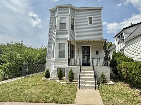 10560 S Lafayette Avenue , Unit 2, Chicago, IL 60628