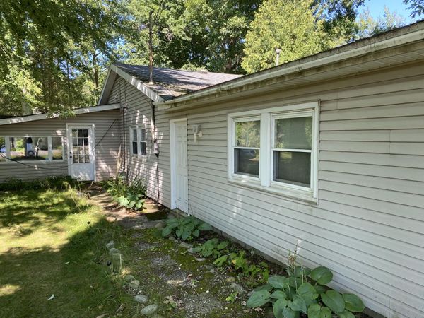 226 Dons Drive, Coldwater, MI 49036