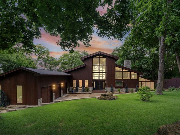 1555 Crescent Hills Drive , La Crescent, MN 55947
