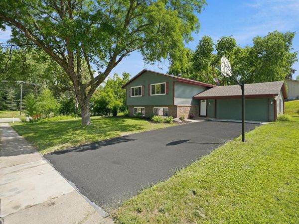 9401 Briar Road, Bloomington, MN 55437