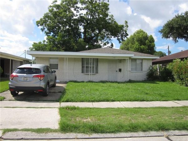 2108 FIRST Street , Harvey, LA 70058