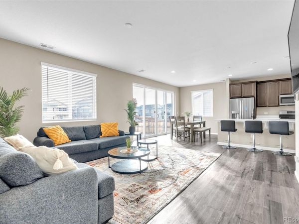 27922 E 10th Drive, Aurora, CO 80018
