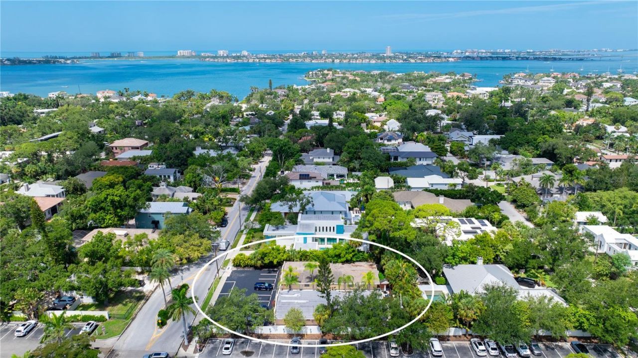 1749 Hillview Street, Unit 1, Sarasota, FL 34239 Photo