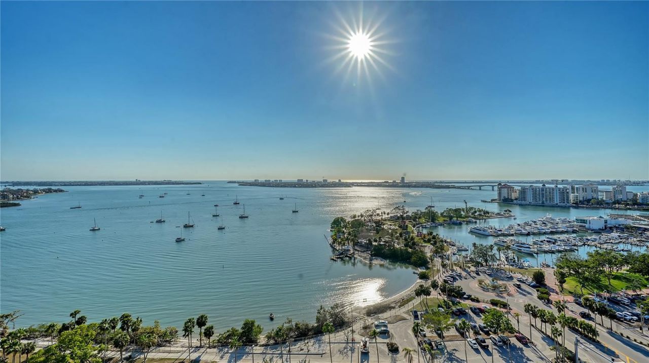 1749 Hillview Street, Unit 1, Sarasota, FL 34239 Photo