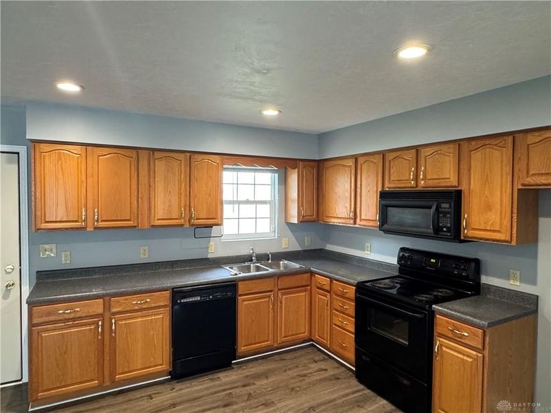 110 Brooke Woode Drive, Brookville, OH 45309 Photo 21
