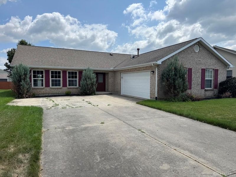 110 Brooke Woode Drive, Brookville, OH 45309 Photo 3