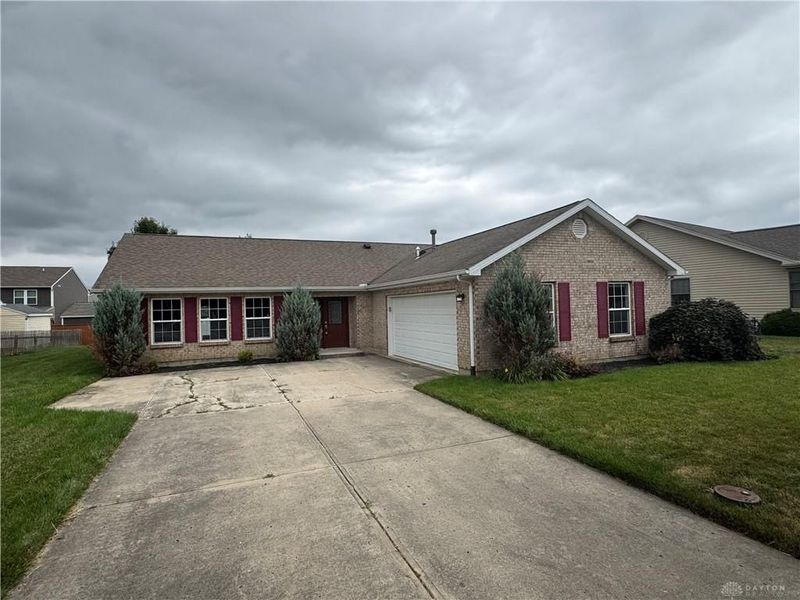 110 Brooke Woode Drive, Brookville, OH 45309 Photo 9