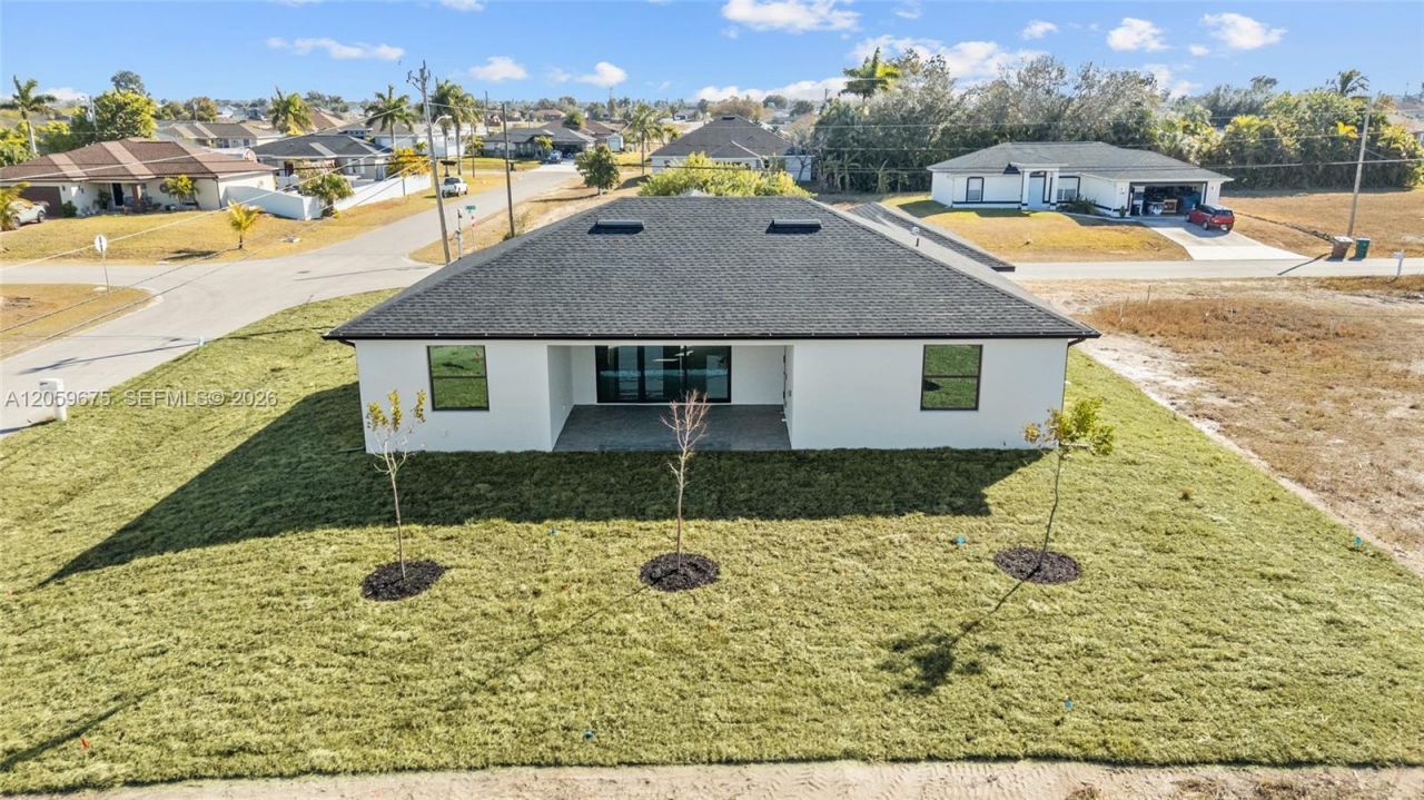 1430 6th Pl , Cape Coral, FL 33909 Photo