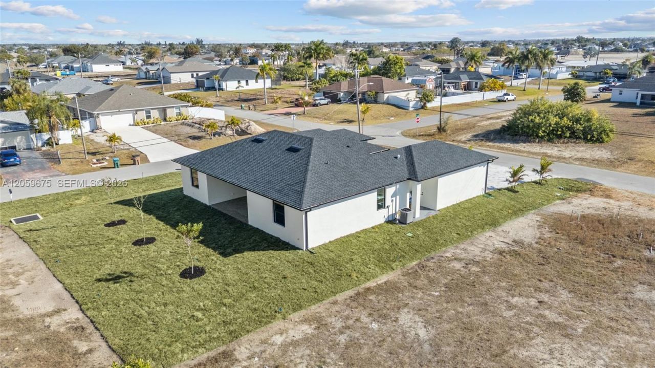 1430 6th Pl , Cape Coral, FL 33909 Photo