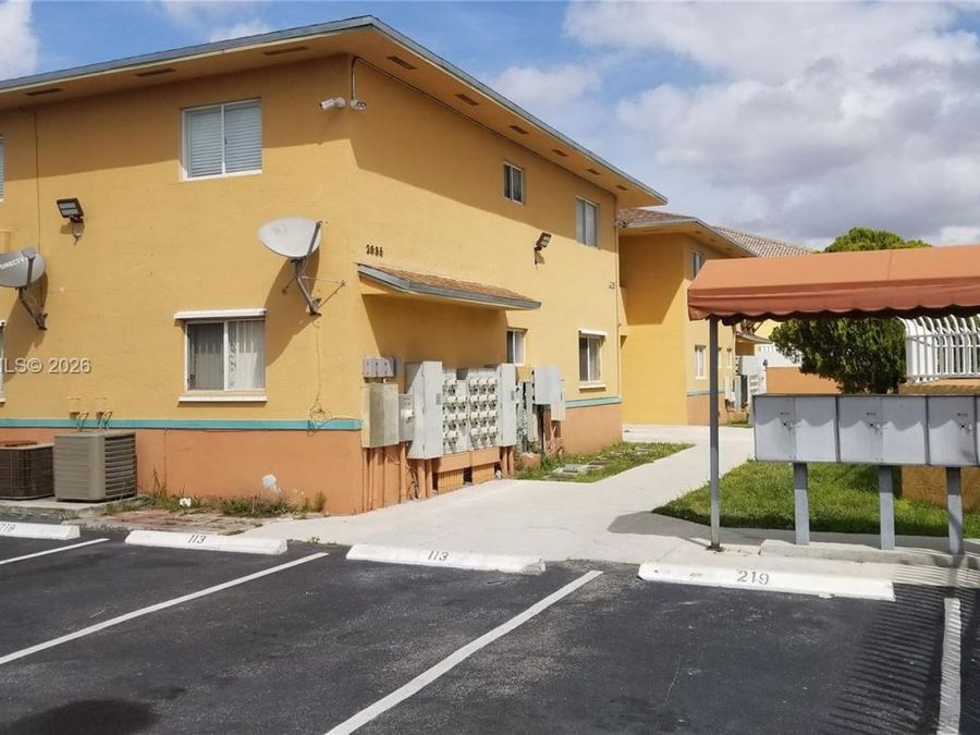 Property Image 4