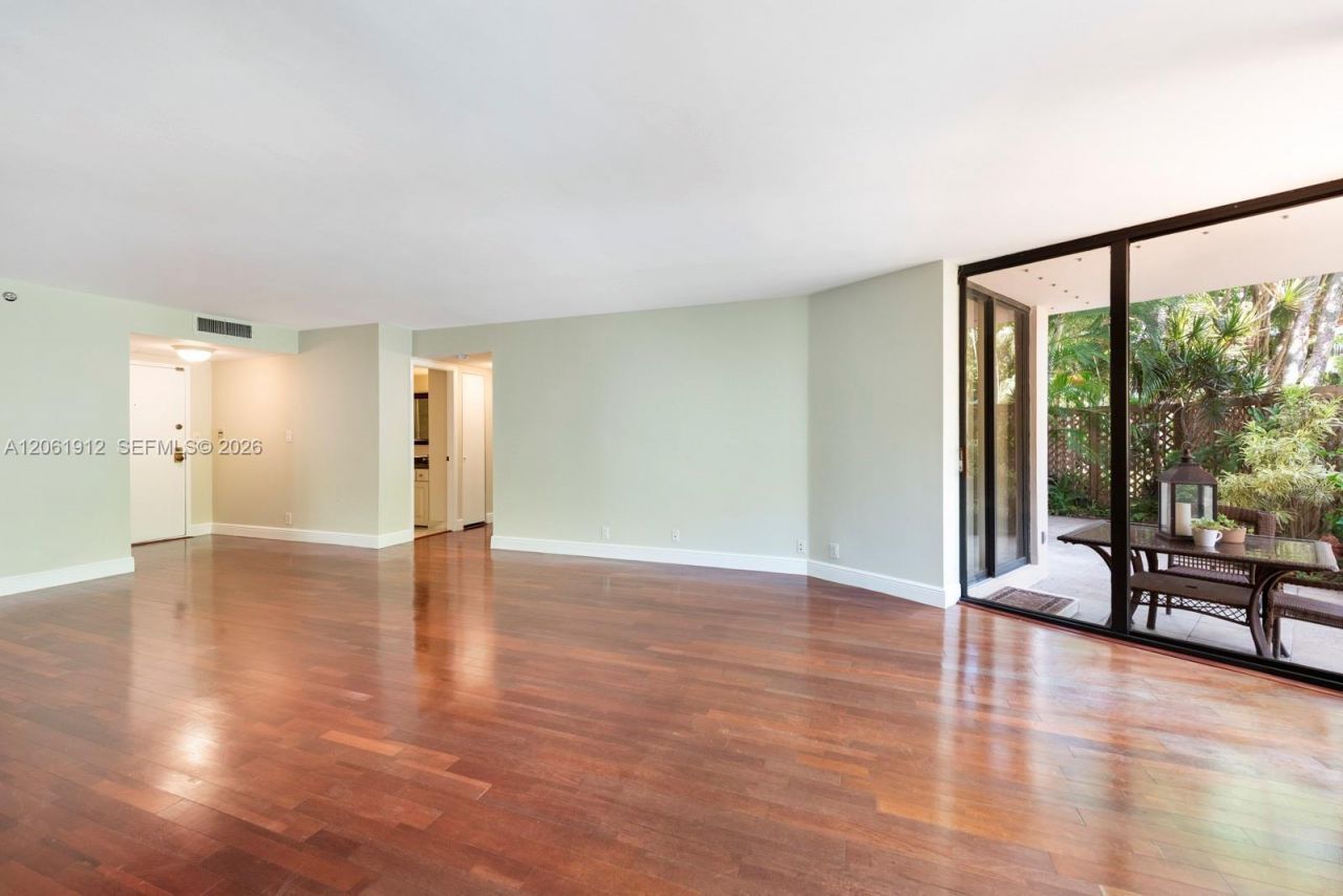 2000 Towerside Ter, Unit 312, Miami, FL 33138 Photo