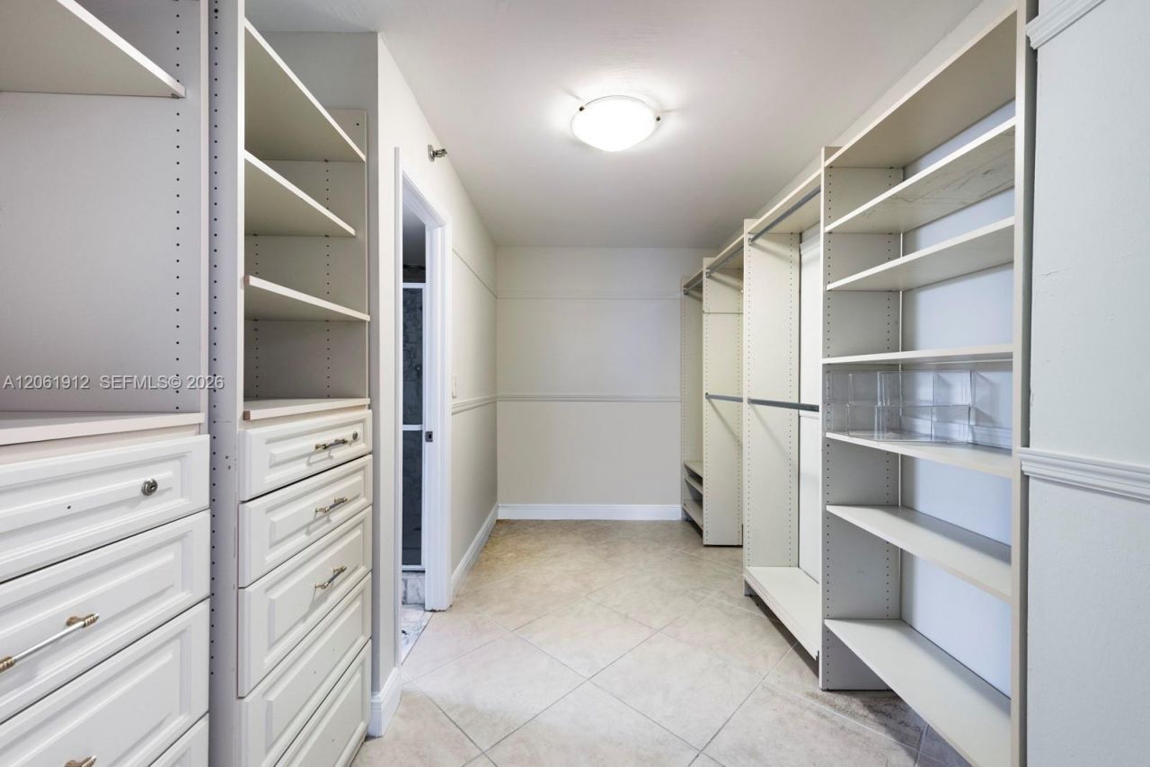 2000 Towerside Ter, Unit 312, Miami, FL 33138 Photo