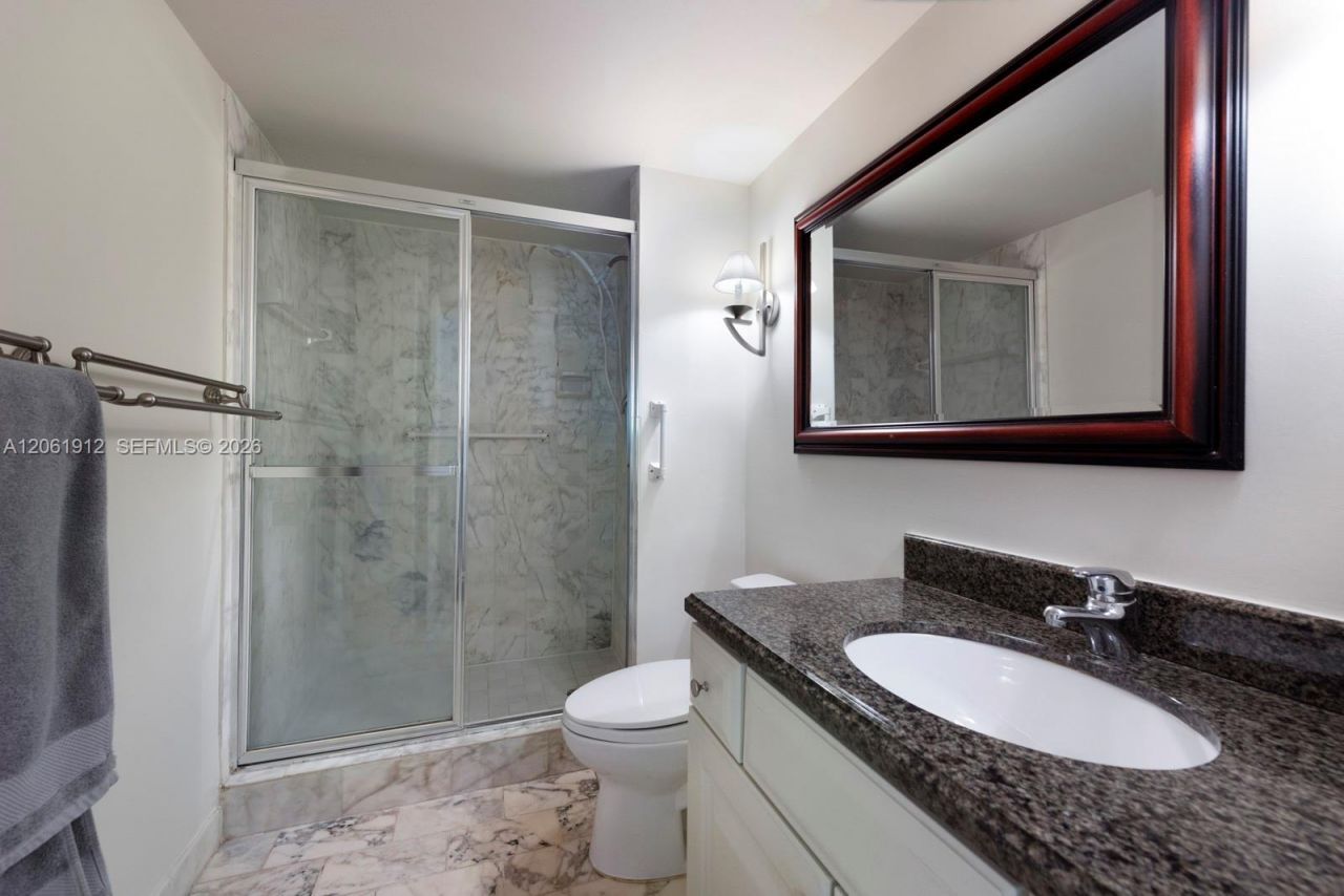 2000 Towerside Ter, Unit 312, Miami, FL 33138 Photo