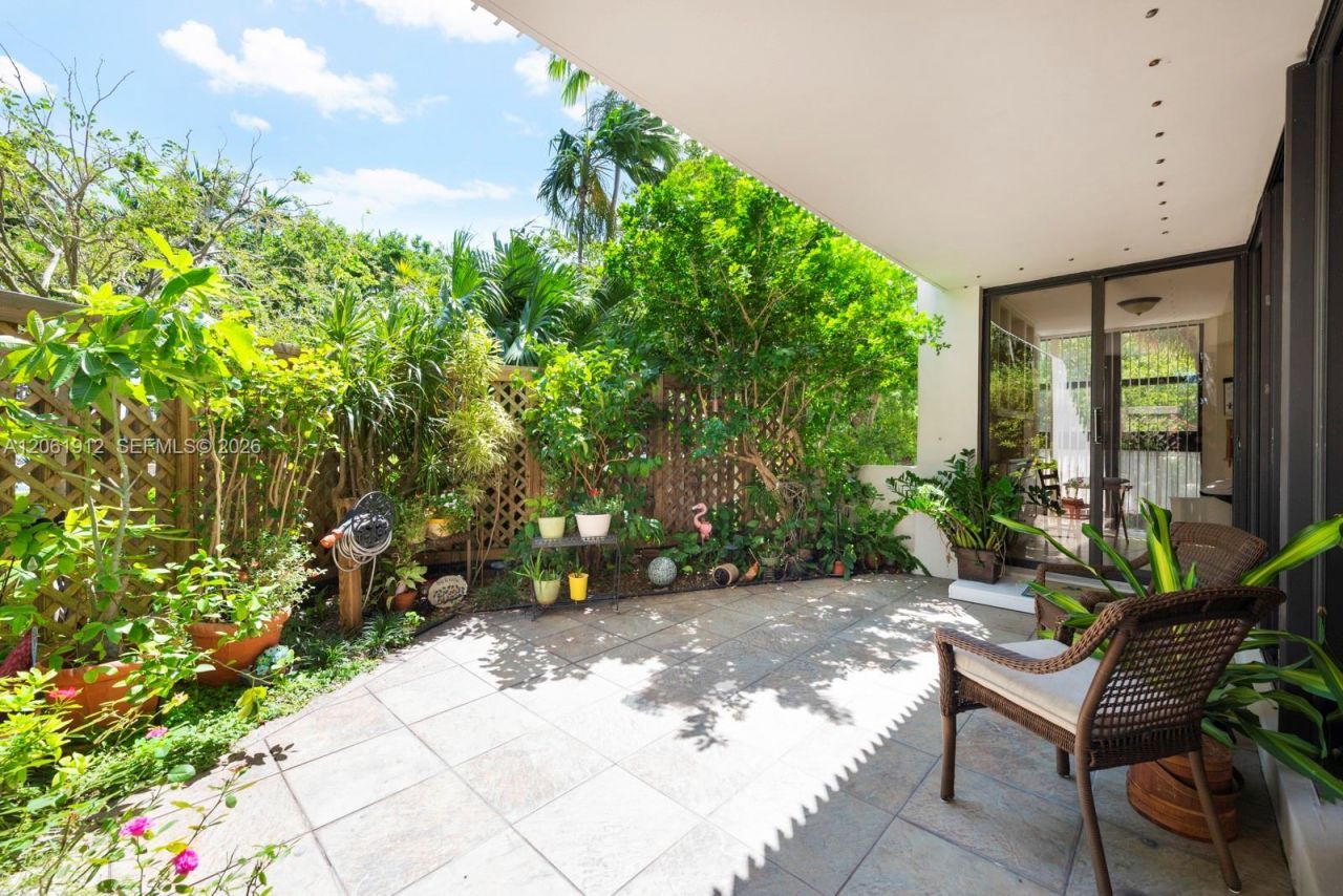 2000 Towerside Ter, Unit 312, Miami, FL 33138 Photo