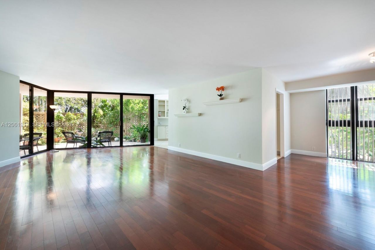 2000 Towerside Ter, Unit 312, Miami, FL 33138 Photo
