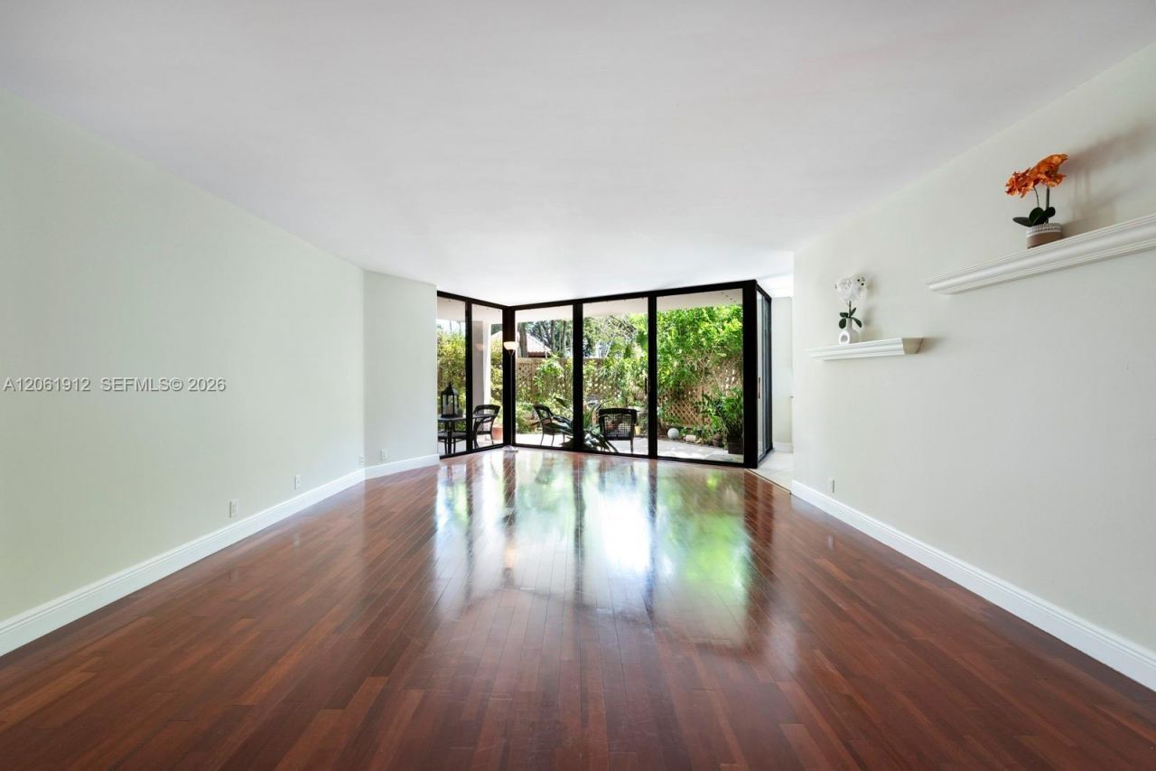 2000 Towerside Ter, Unit 312, Miami, FL 33138 Photo
