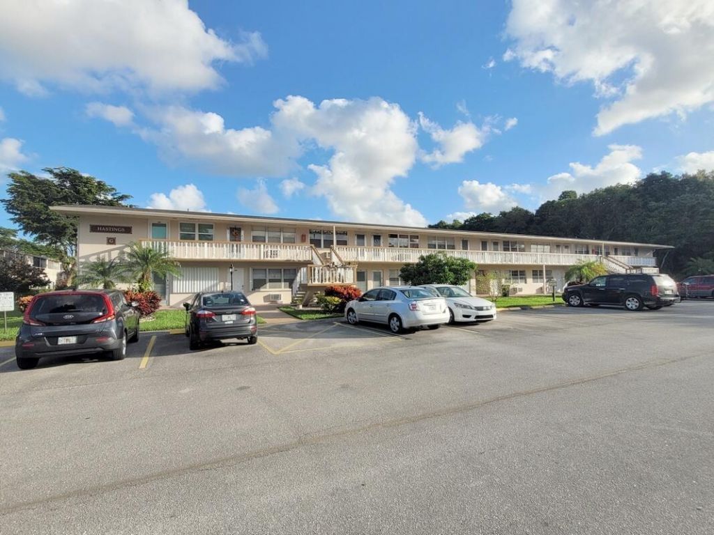 101 Hastings G, West Palm Beach, FL 33417 Photo
