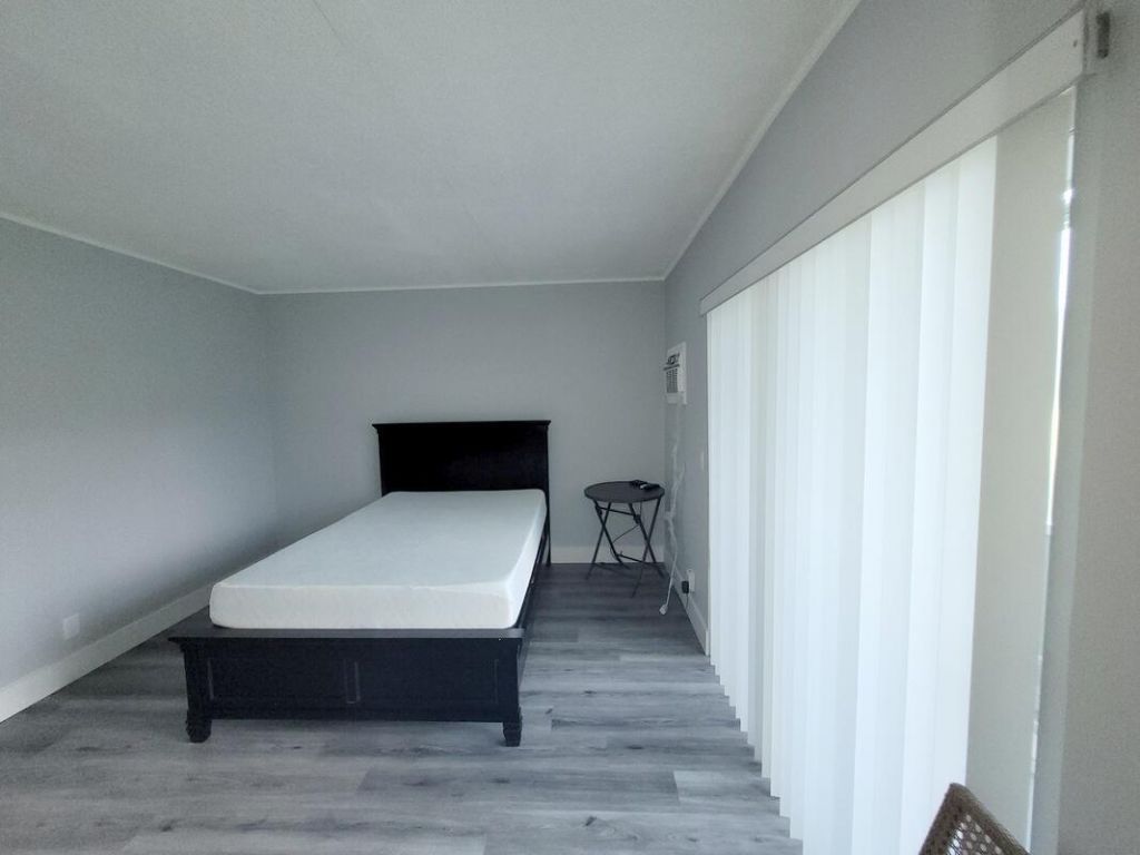 101 Hastings G, West Palm Beach, FL 33417 Photo