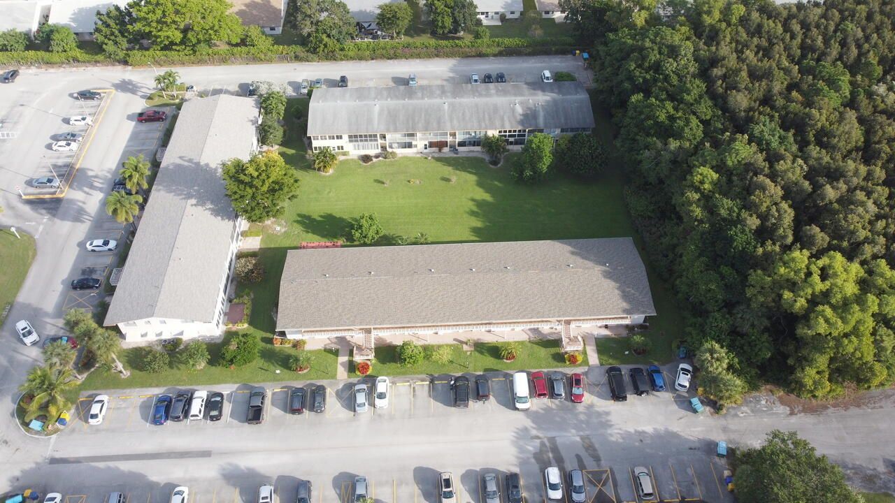 101 Hastings G, West Palm Beach, FL 33417 Photo