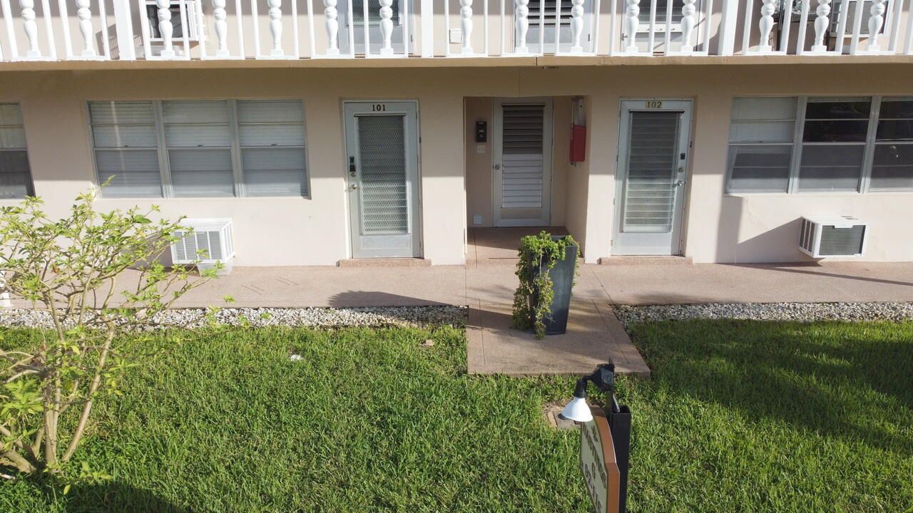 101 Hastings G, West Palm Beach, FL 33417 Photo
