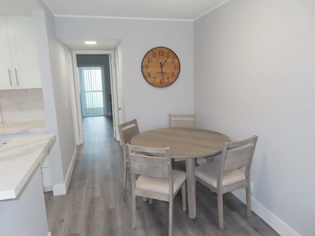 101 Hastings G, West Palm Beach, FL 33417 Photo