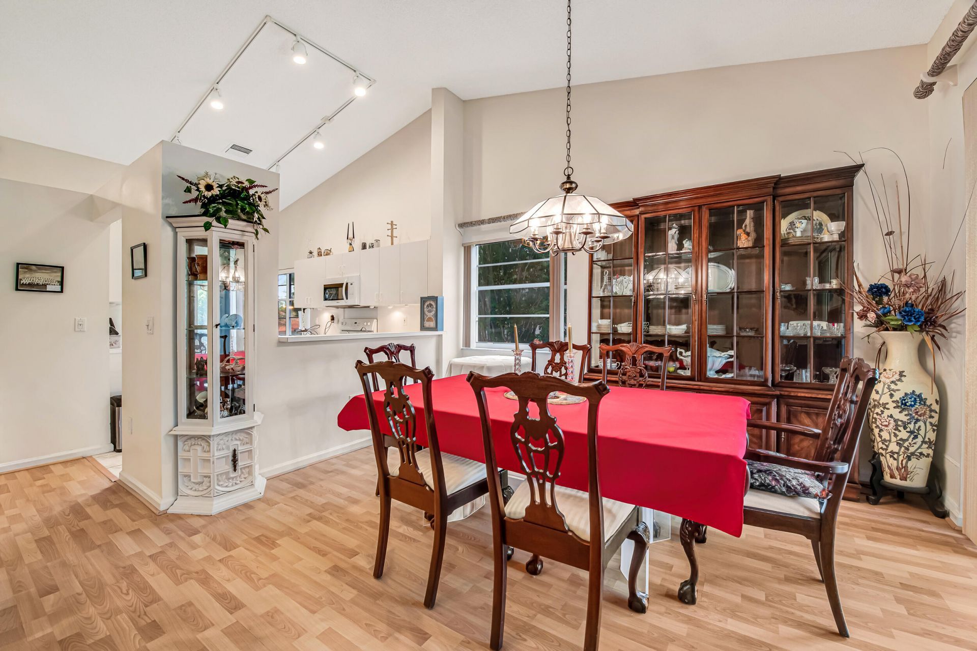 7027 Summer Tree Drive, Unit 201, Boynton Beach, FL 33437 Photo