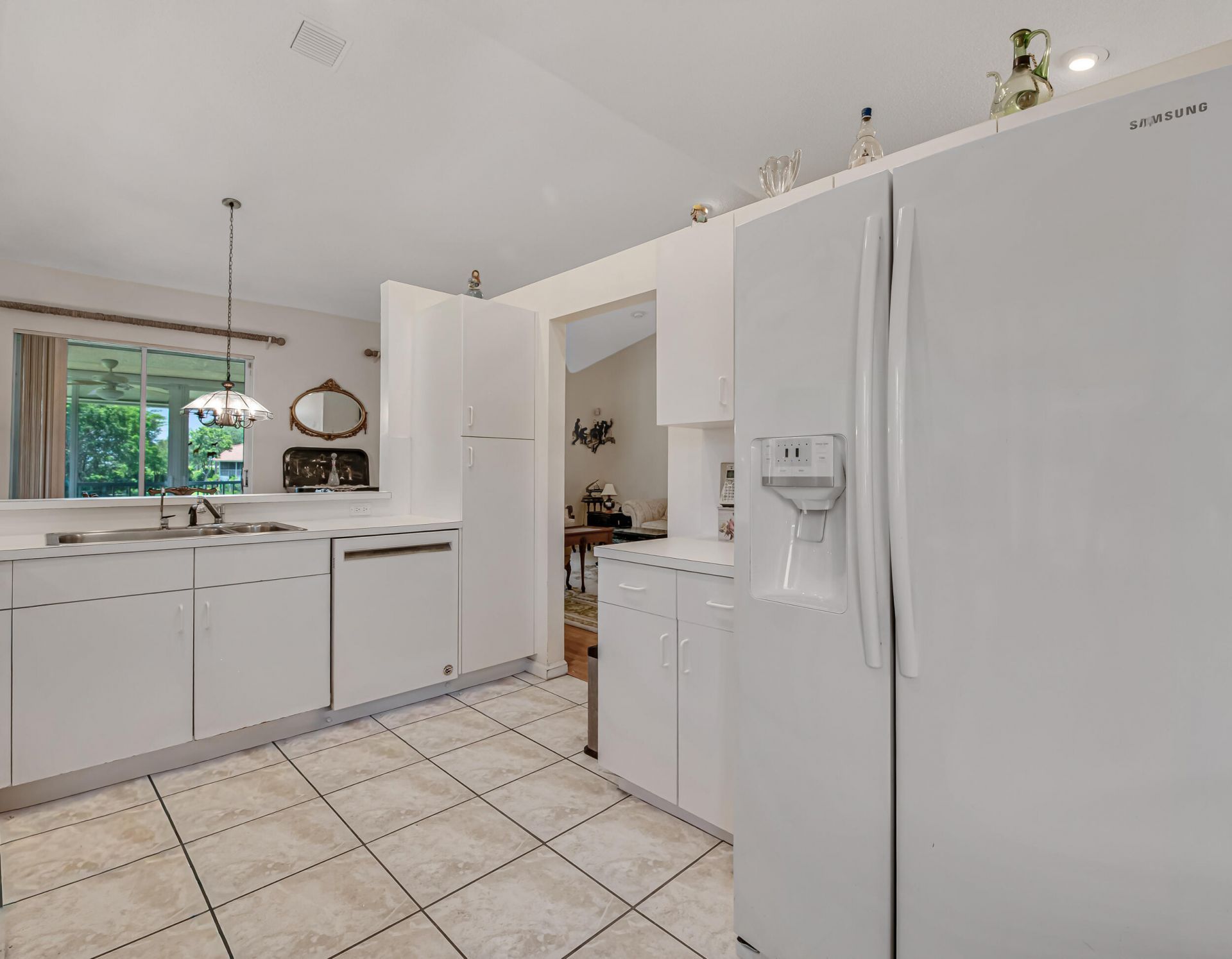 7027 Summer Tree Drive, Unit 201, Boynton Beach, FL 33437 Photo