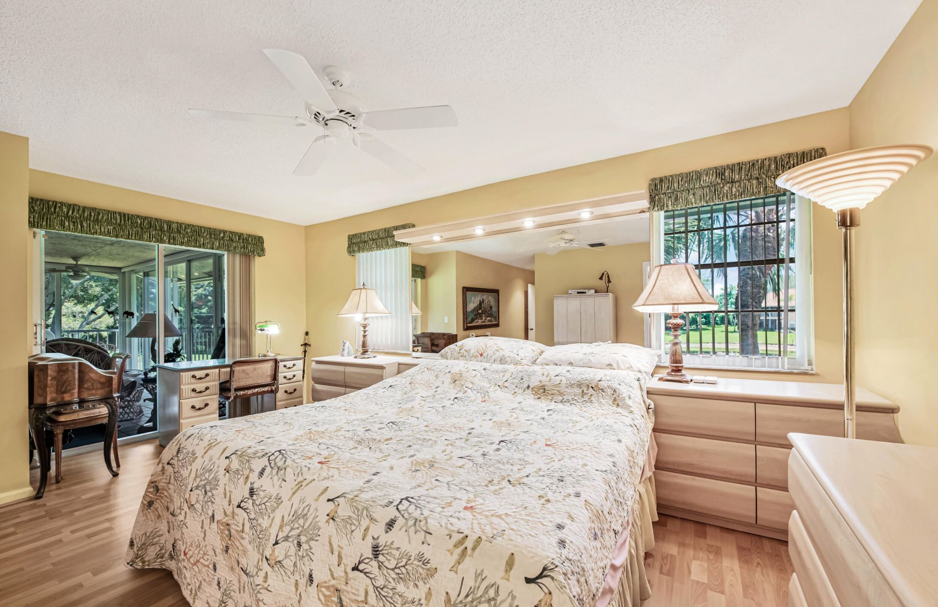 7027 Summer Tree Drive, Unit 201, Boynton Beach, FL 33437 Photo