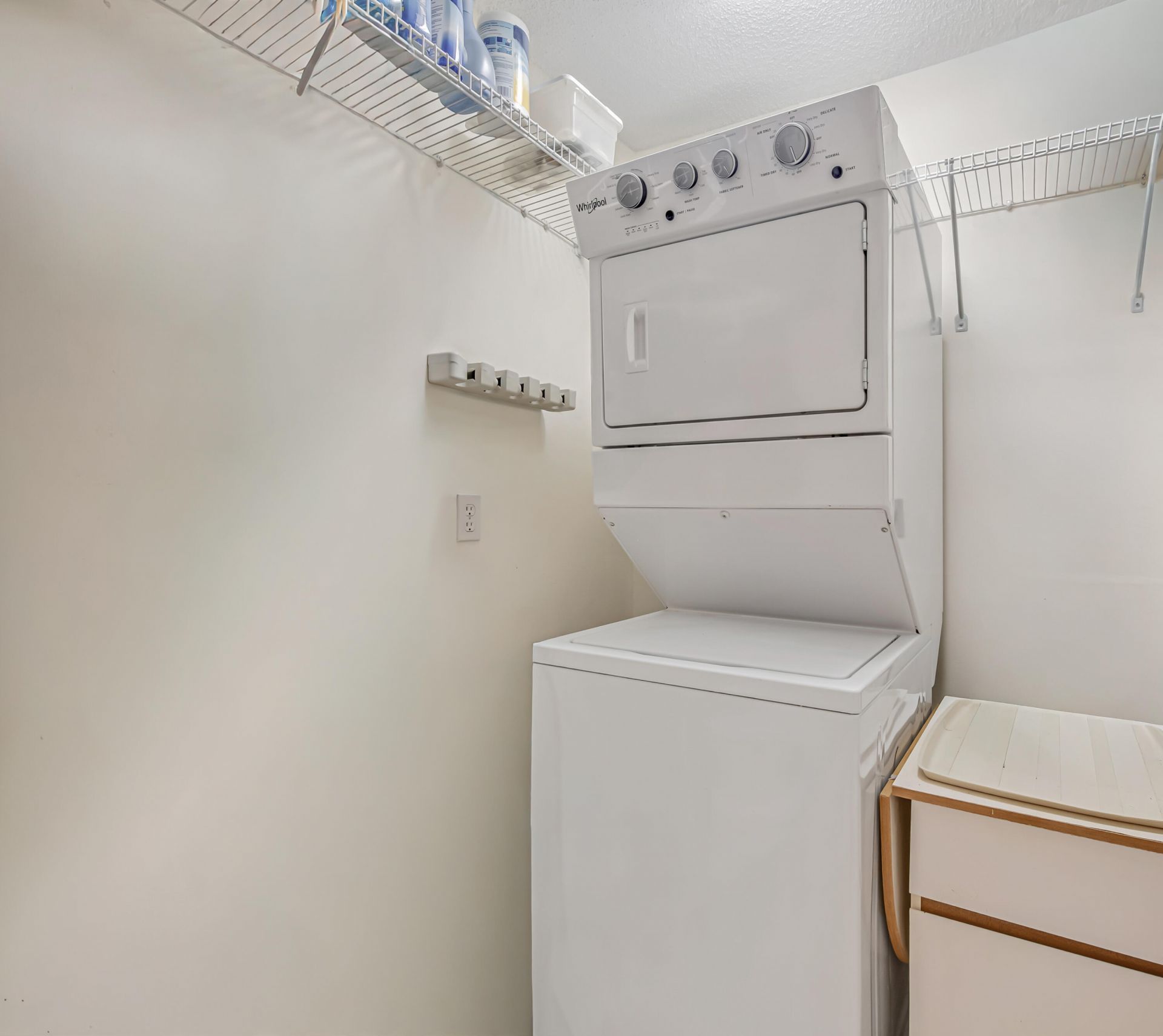 7027 Summer Tree Drive, Unit 201, Boynton Beach, FL 33437 Photo