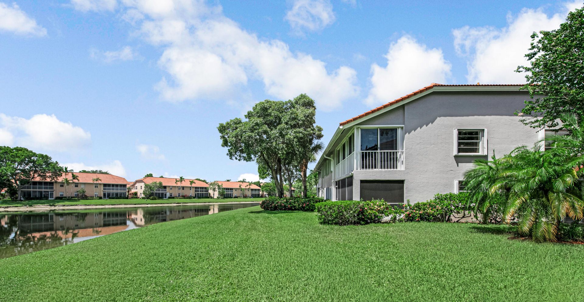 7027 Summer Tree Drive, Unit 201, Boynton Beach, FL 33437 Photo