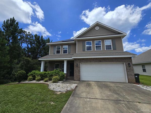 2181 Kingsport Ave, Pensacola, FL 32507