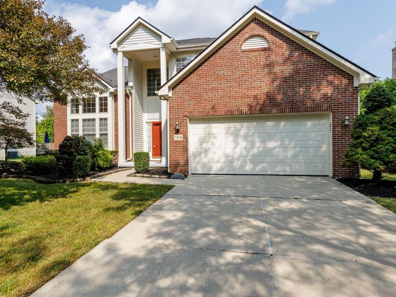 7416 Maynooth Drive, Dublin, OH 43017 Photo 2