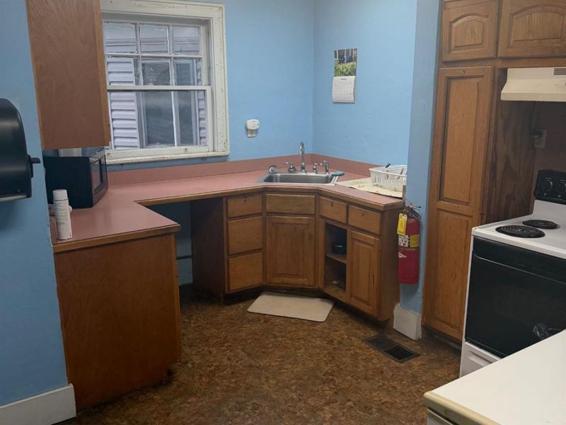 196 W Main Street, Wilmington, OH 45177 Photo 25