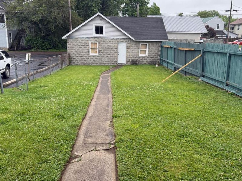196 W Main Street, Wilmington, OH 45177 Photo 3
